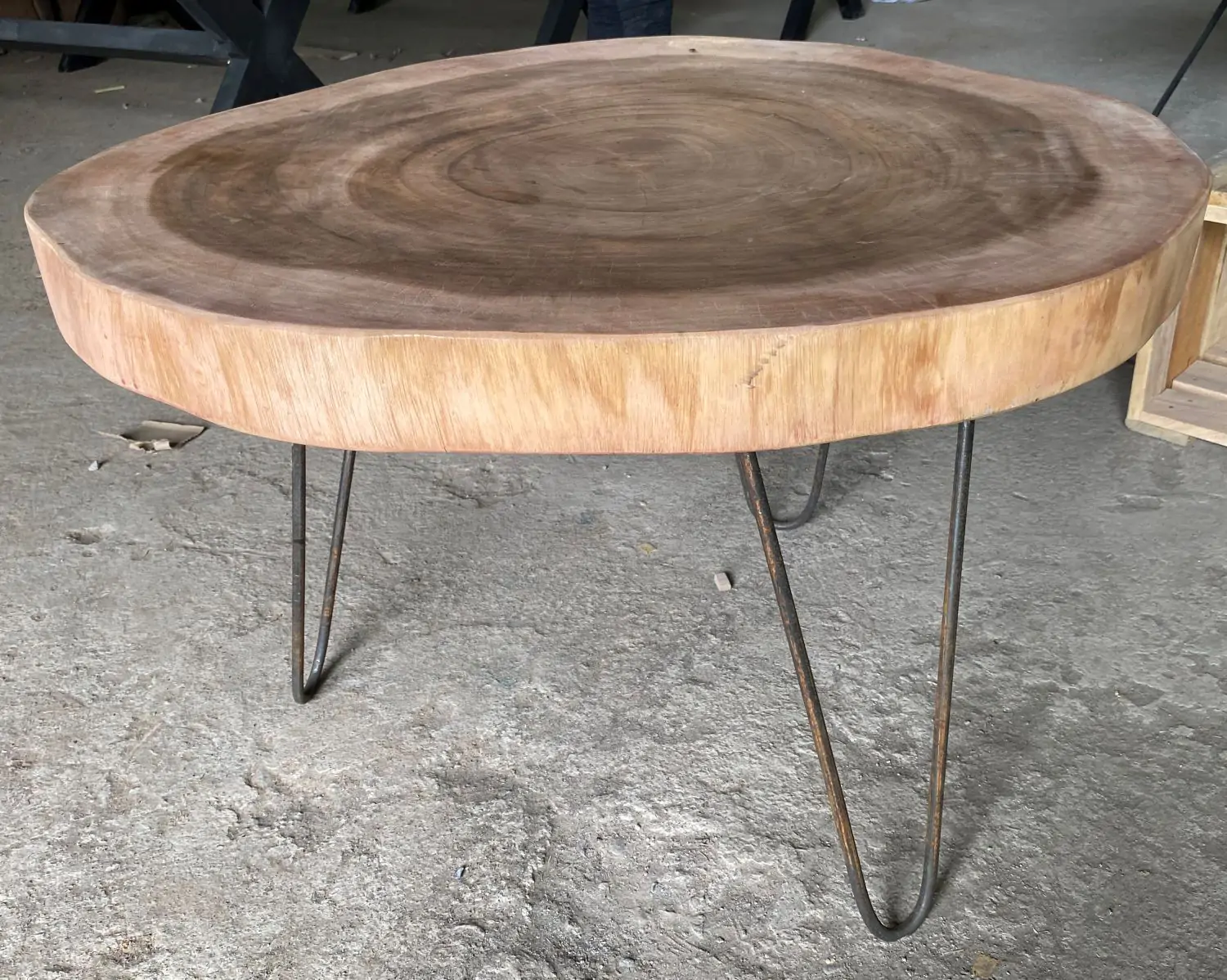  Product image 9 of the product “Low natural wood table round from suar with metal legs 